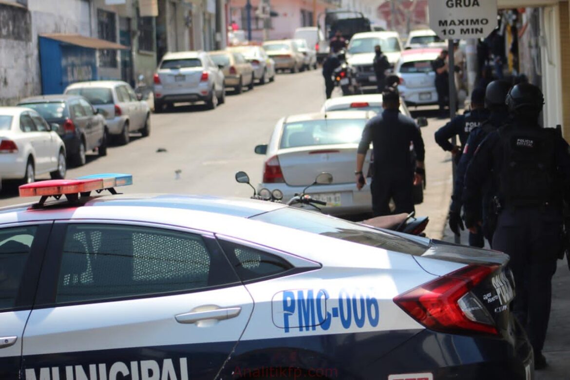 BDF8B204-48D6-4162-BBE5-0542F2936EEB