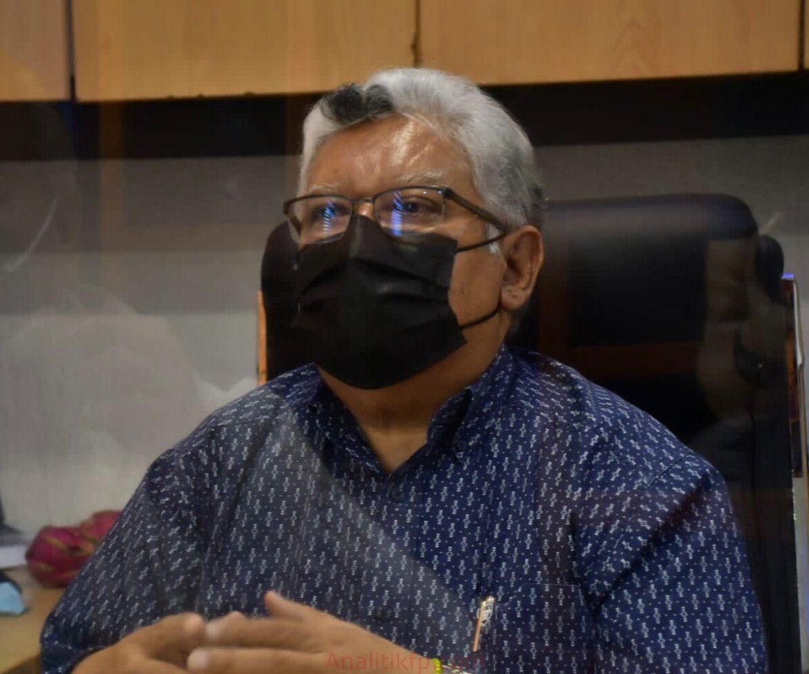 7B1AC6EB-7873-4BED-857E-4CFC917B98DD