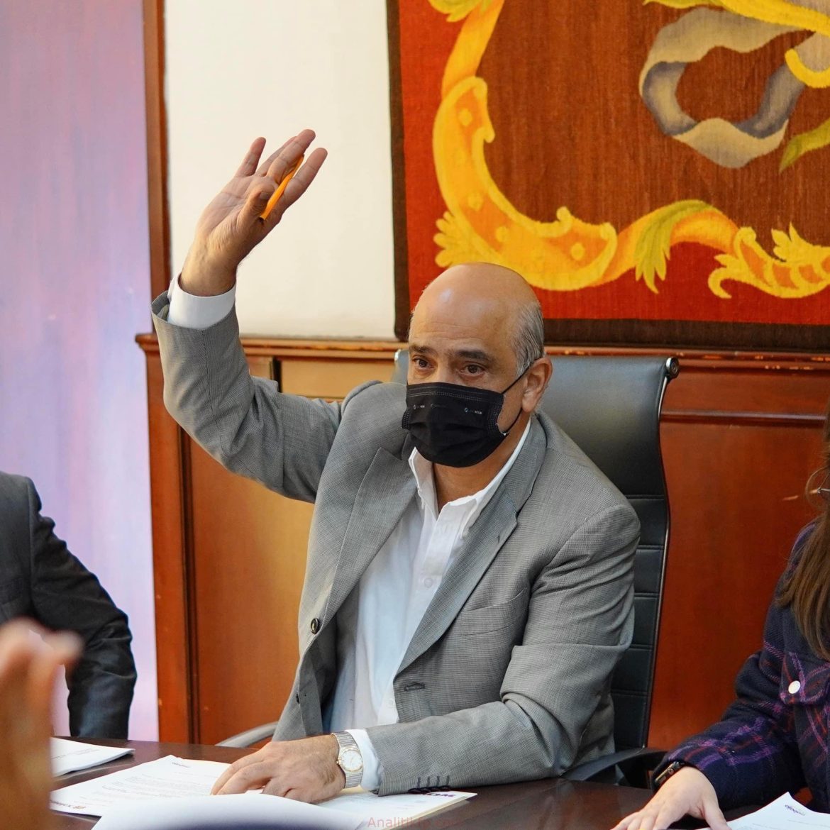 98E1319B-4BFC-4A26-B336-9AADFECCDA00