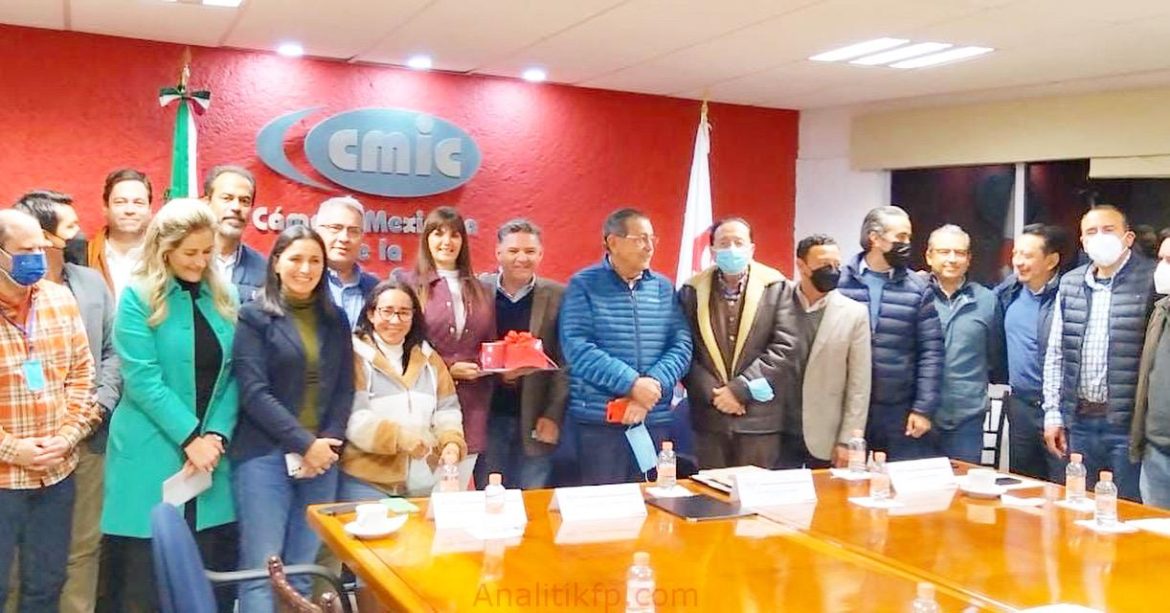 FB148E72-D9E4-499A-AF5C-FC79839F082F