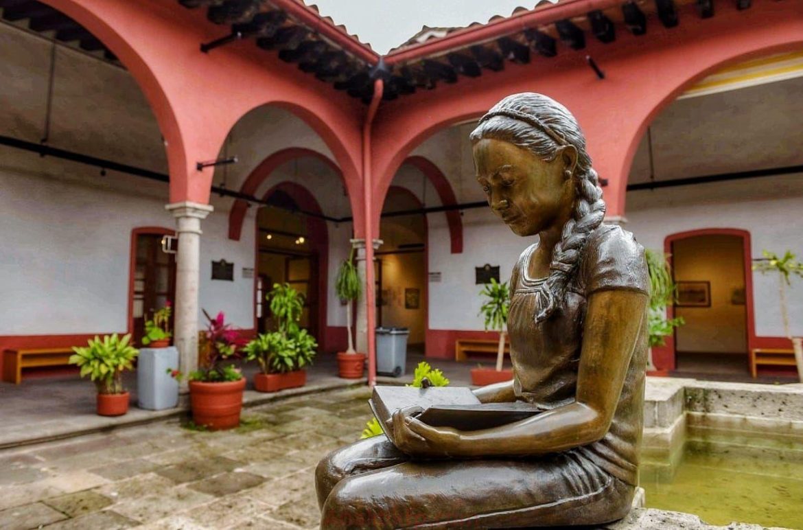 C7538EB9-1736-46EE-B0B8-D85159DBF1EA