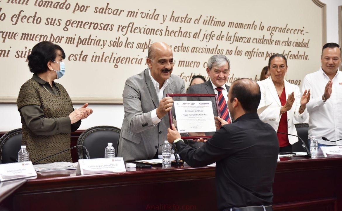 E71490A5-7A8D-46A6-A3C5-C0B37D1BB56A