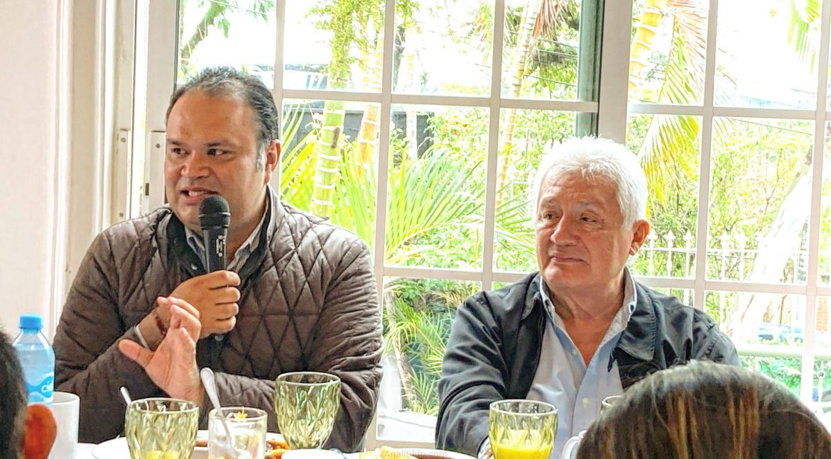 F2A37A6D-0E0B-4BC6-9A9C-11AED7EDEFDA